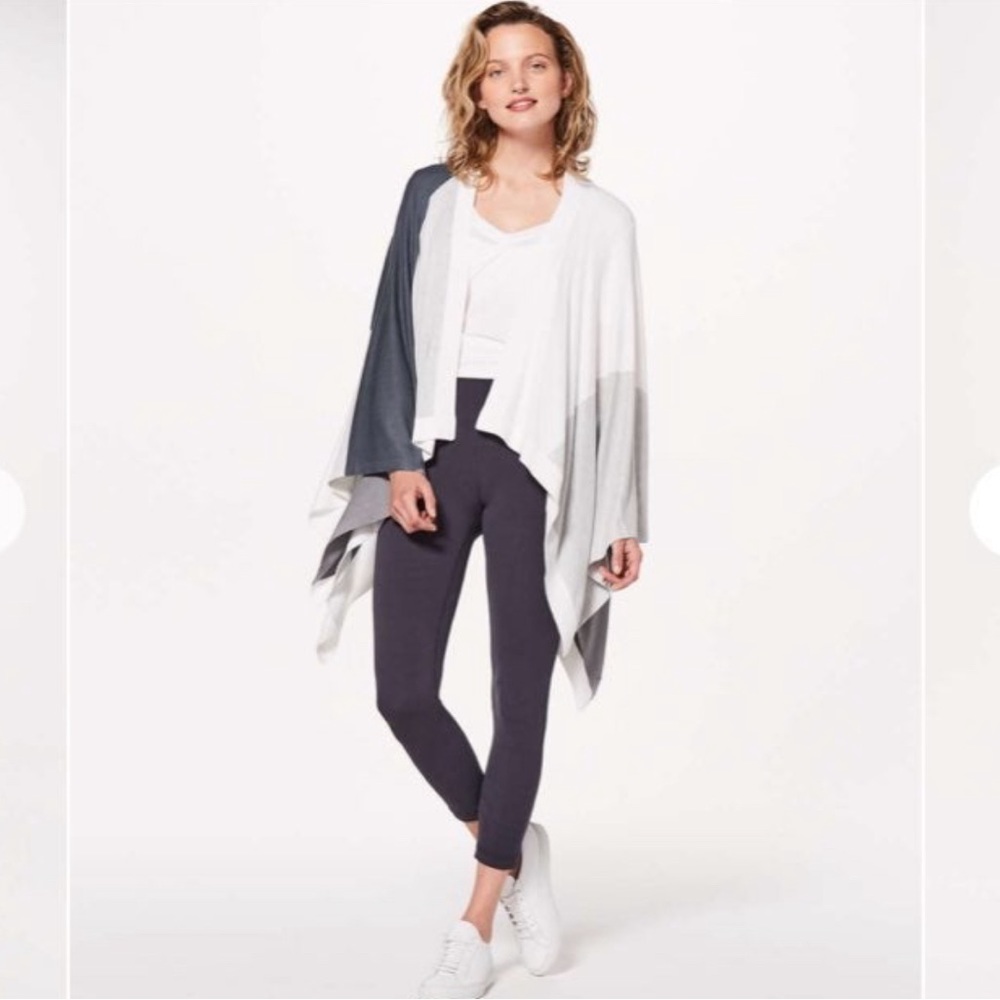 lululemon hatha wrap grey white euc
